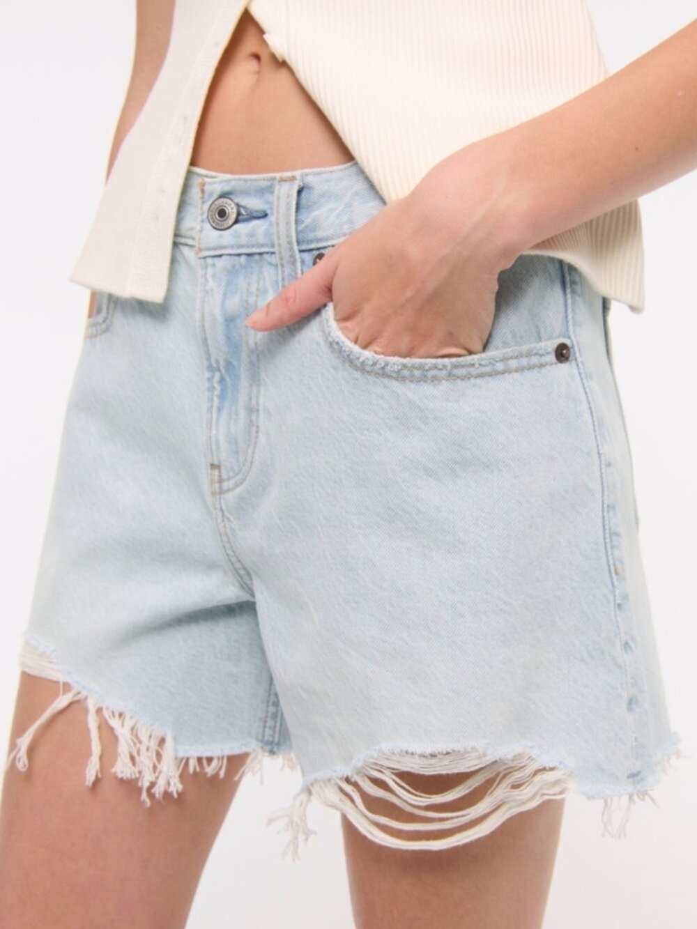 Abercrombie NWT Low Rise the Baggy Short